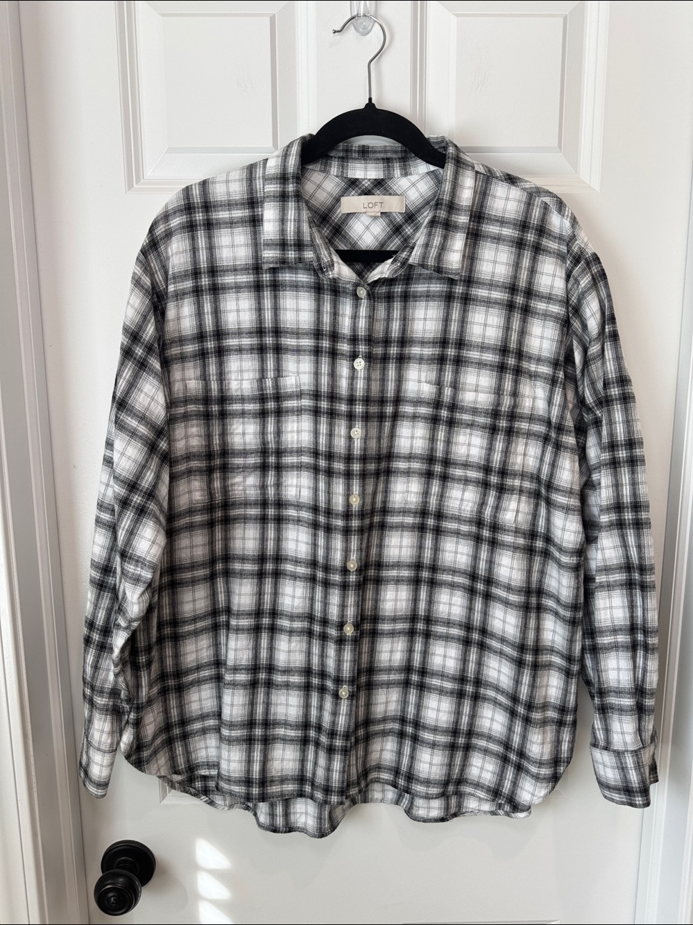 Loft Relaxed Fit Plaid Flannel Shirt - Size‎ XL - Black and White